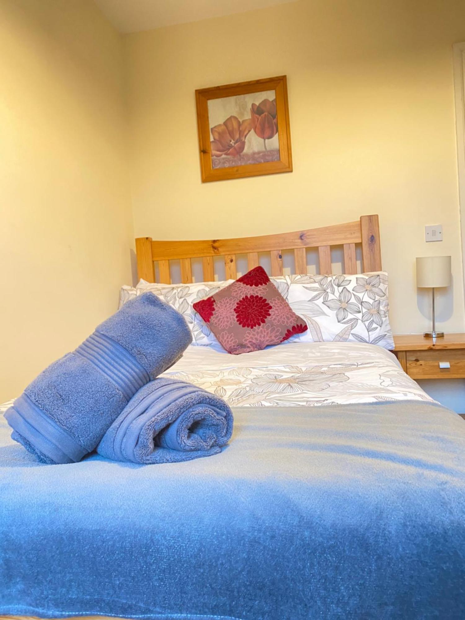 Valentia Skellig Rooms Knights Town Room photo